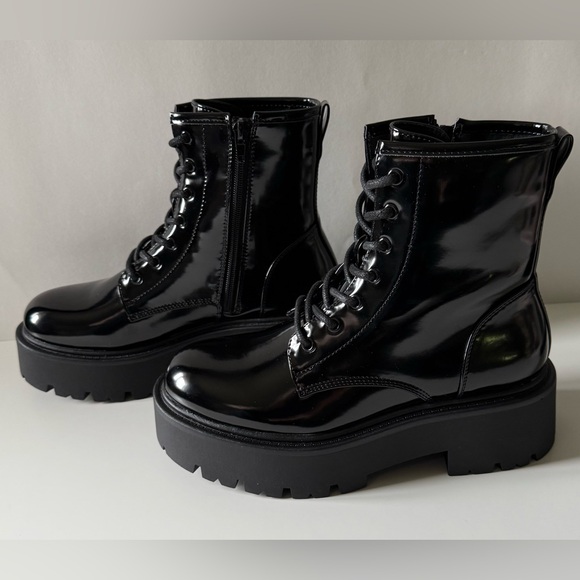 Madden Girl Channt Combat Boots - Picture 3 of 9